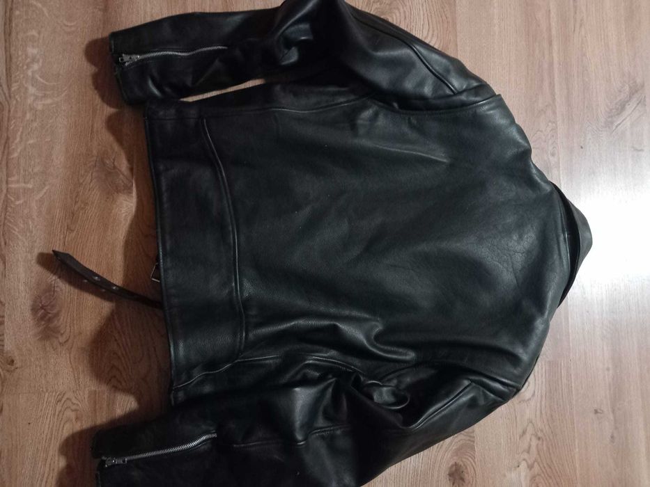 Jaketa motocicleta din piele