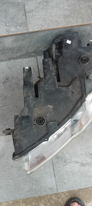 Far dreapta passat b6