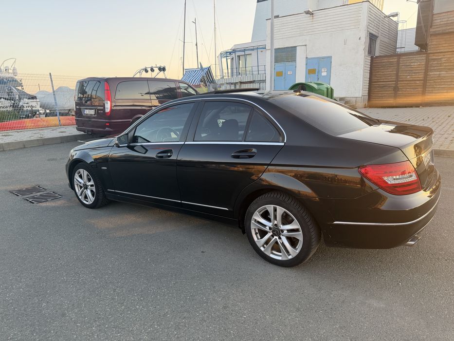 Mercedes-Benz C220 CDi  Avangarde