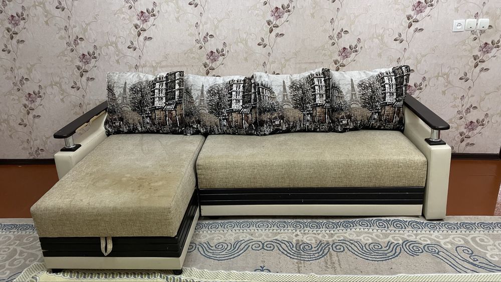 Буу диван сатылады жағдайы жақсы