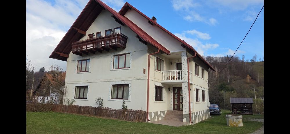 Închiriez Vila Bran (Șimon)