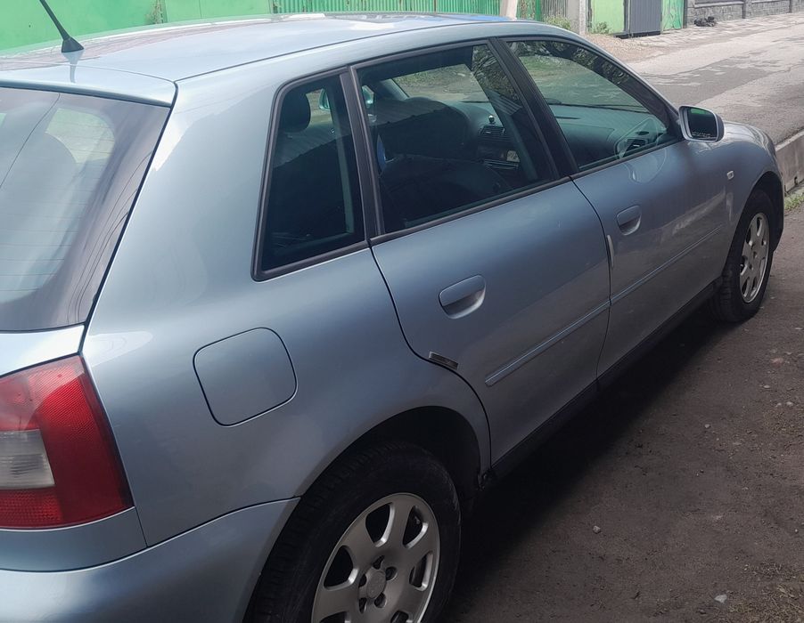 Продам машину Audi A3