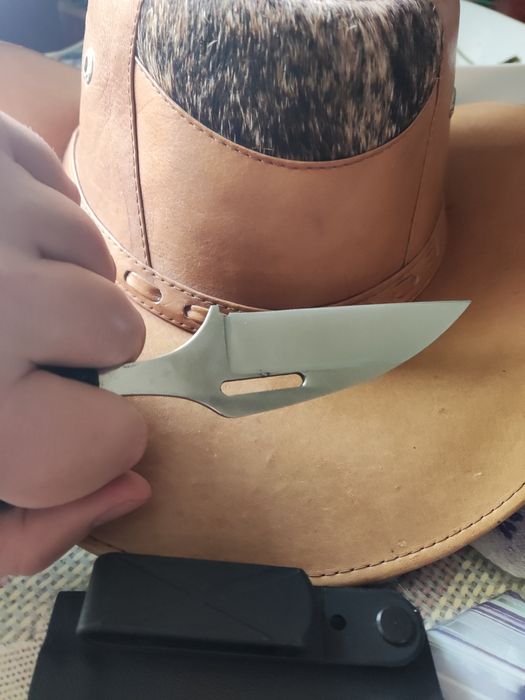 Cuțit push dagger pumnal