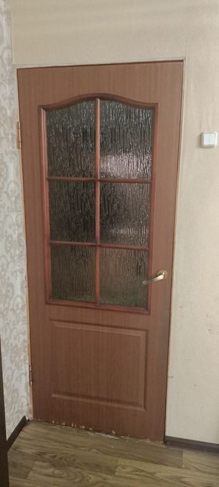Продам двери межкомнатные