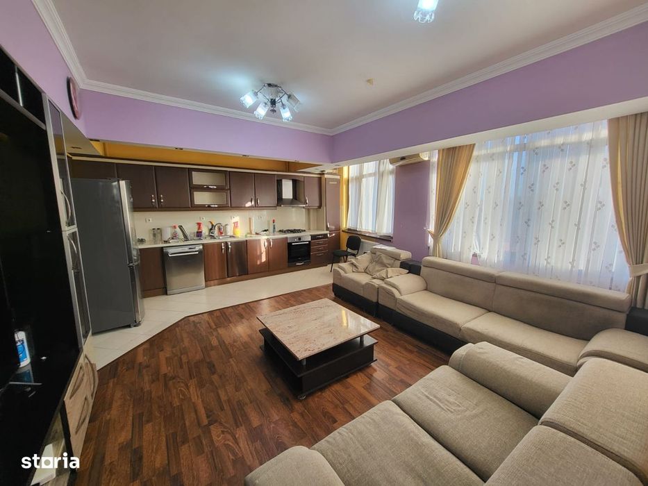 Apartament 3 camere de vanzare in Otopeni