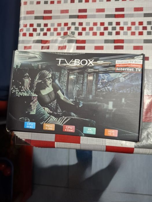 Продавам TV BOX 4K, за части Амиго Ален 2