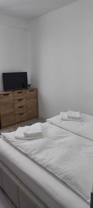 Inchiriez apartament premium