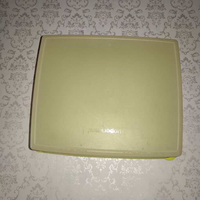 Продам 2,25 л охлаждающий латок