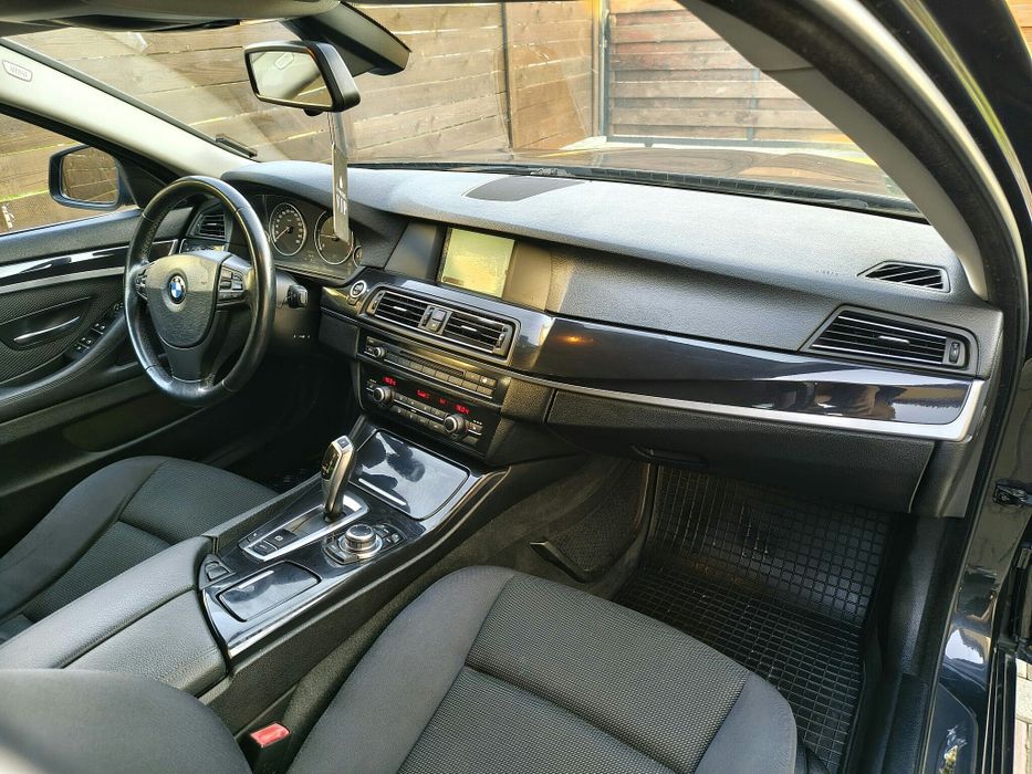 Vand/Schimb BMW 520d AUTOMAT 8+1 viteze