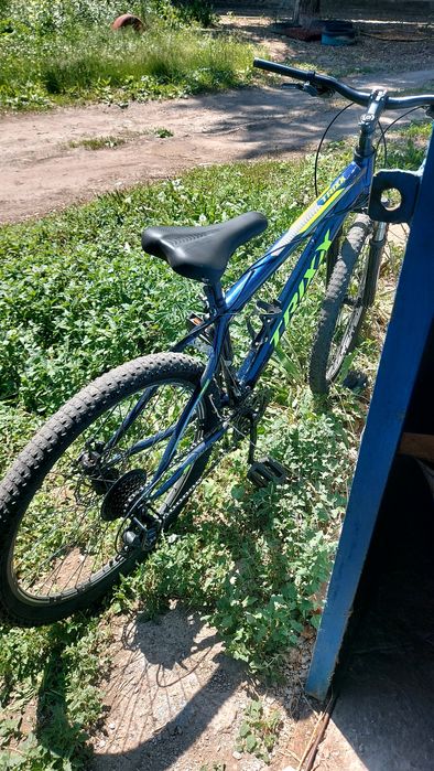 Продам велик ему 2 месяца