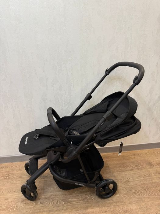 Продам Easywalker новая коляска