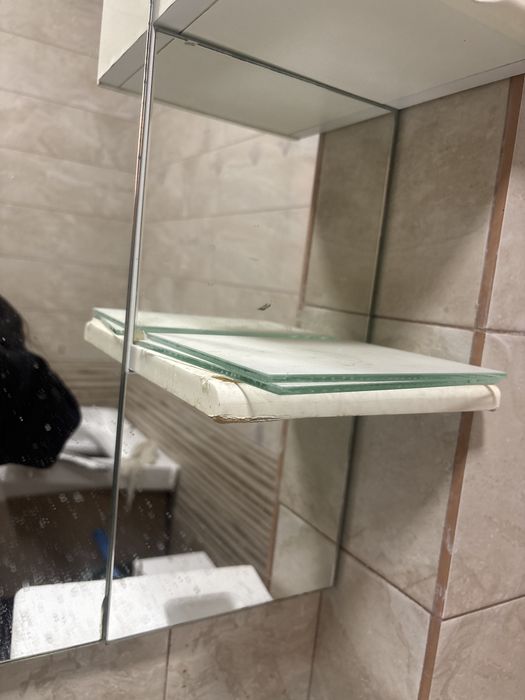 Отдам раковину со шкафчиком срочно