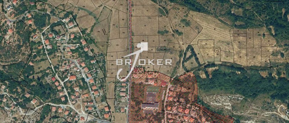 Парцел в Кърджали, област-с.Енчец площ 1000 цена 65000