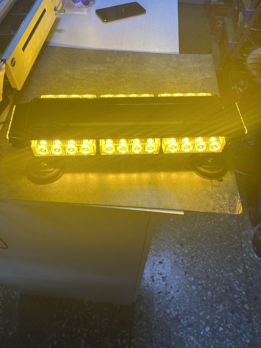 Маячок проблесковый ( мигалка) желтая