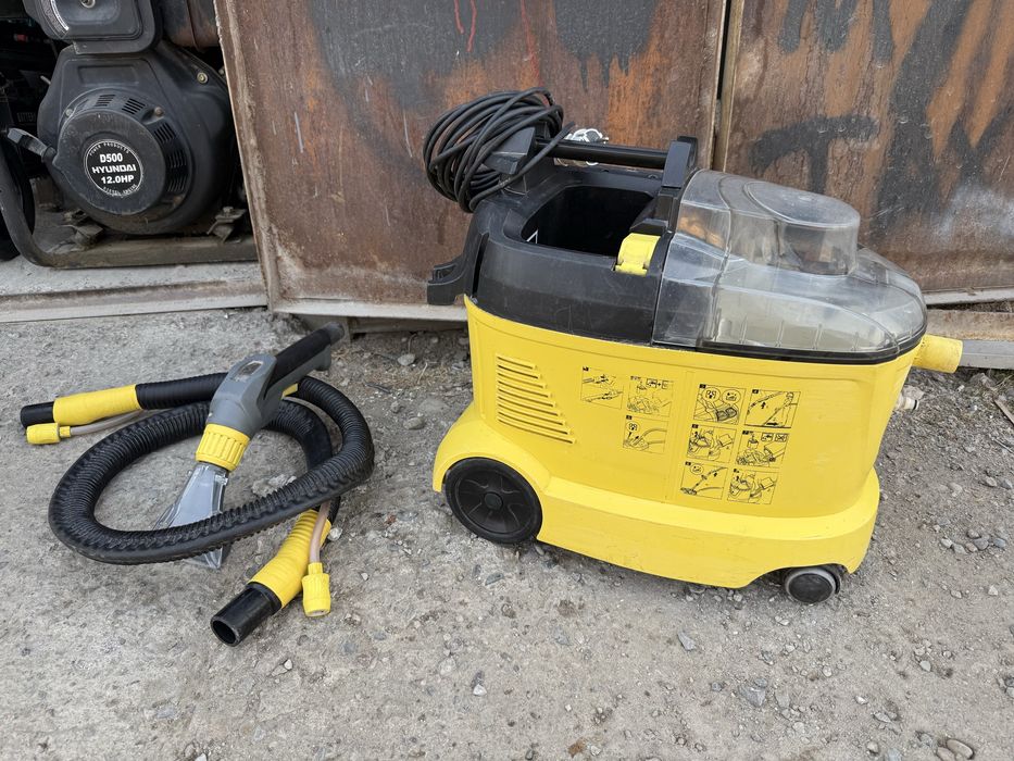 * KARCHER Puzzi 8.1C оригинал Италия профессиональный пылесос для химч