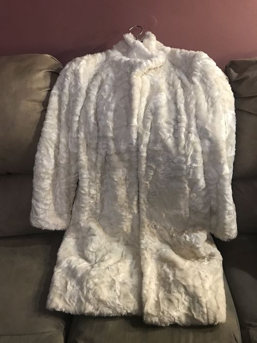 Дълго яке с естествена яка, палта XL/XXL