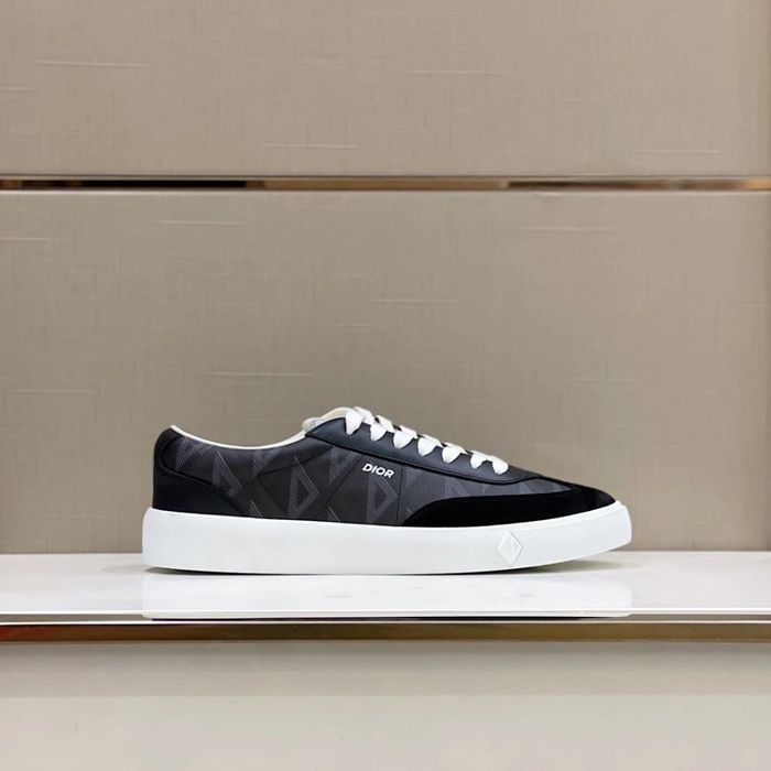 CD B23 Low Top Black/White