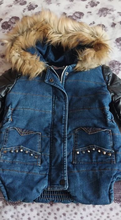 Куртка на девочку