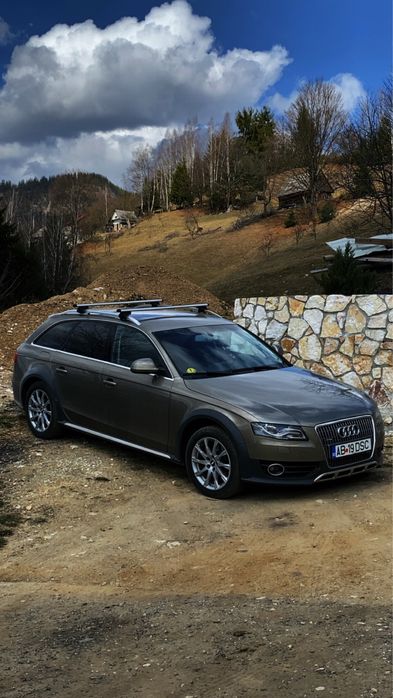 Vând Audi A4 Allroad
