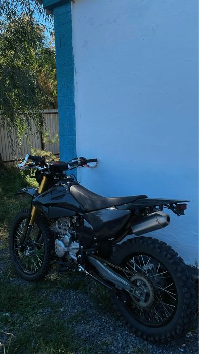 Продам мотоцикл besuda 300