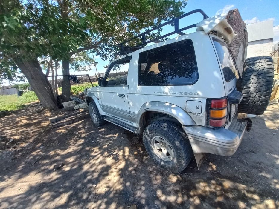 Продается Mitsubishi Pajero 1995 г.