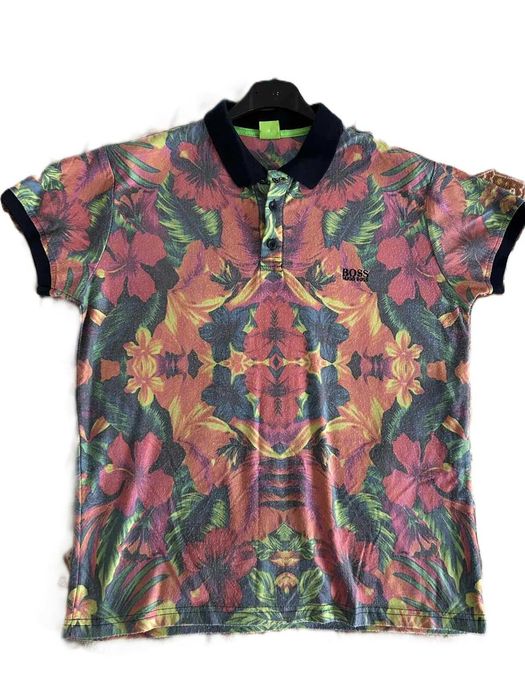 Тениска многцветна BOSS - като нова