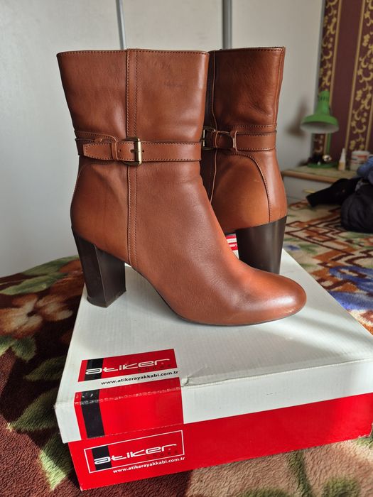 Продам обувь женскую