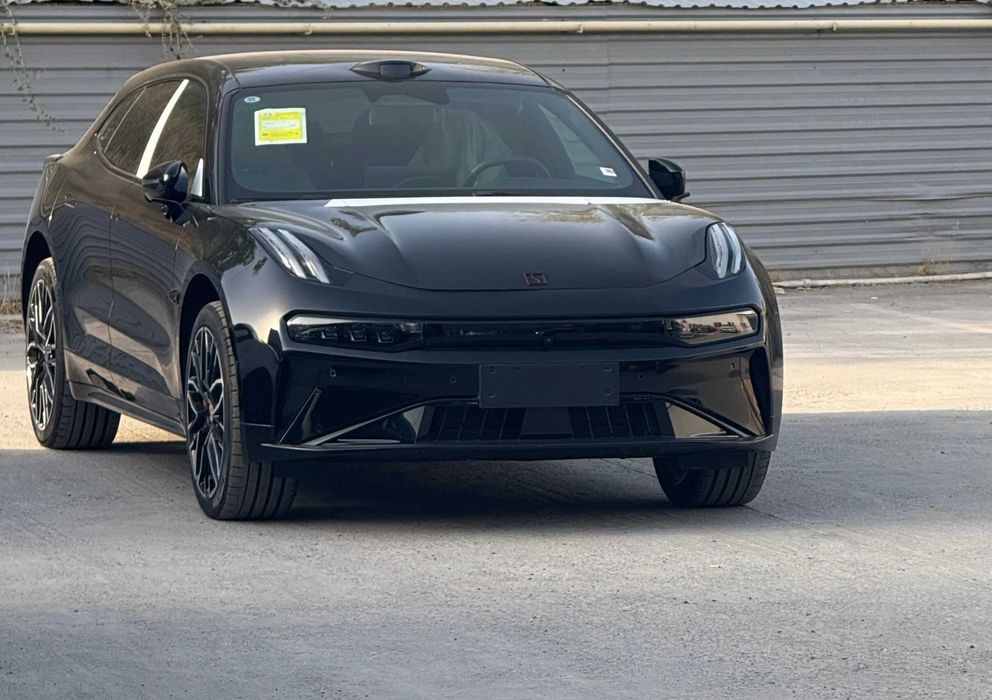 Zeekr 001 ME 4WD 100kwh pod zakaz