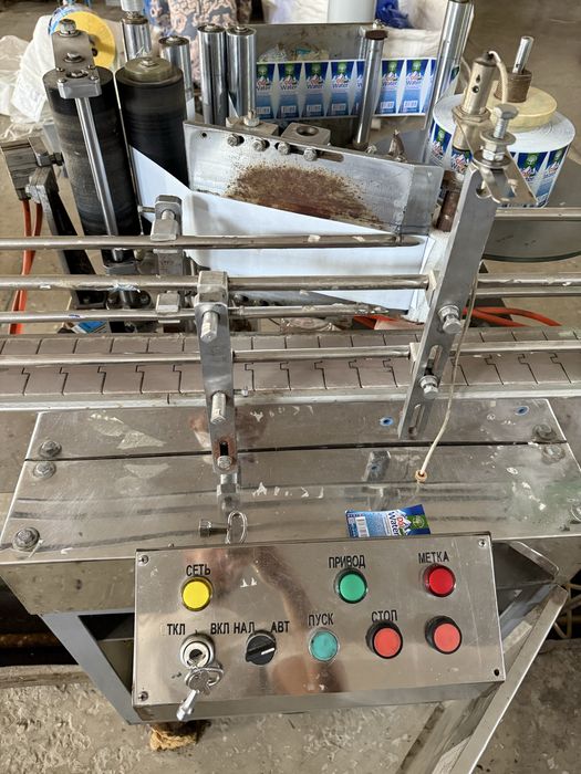 Продается этикетировочная машина!!!