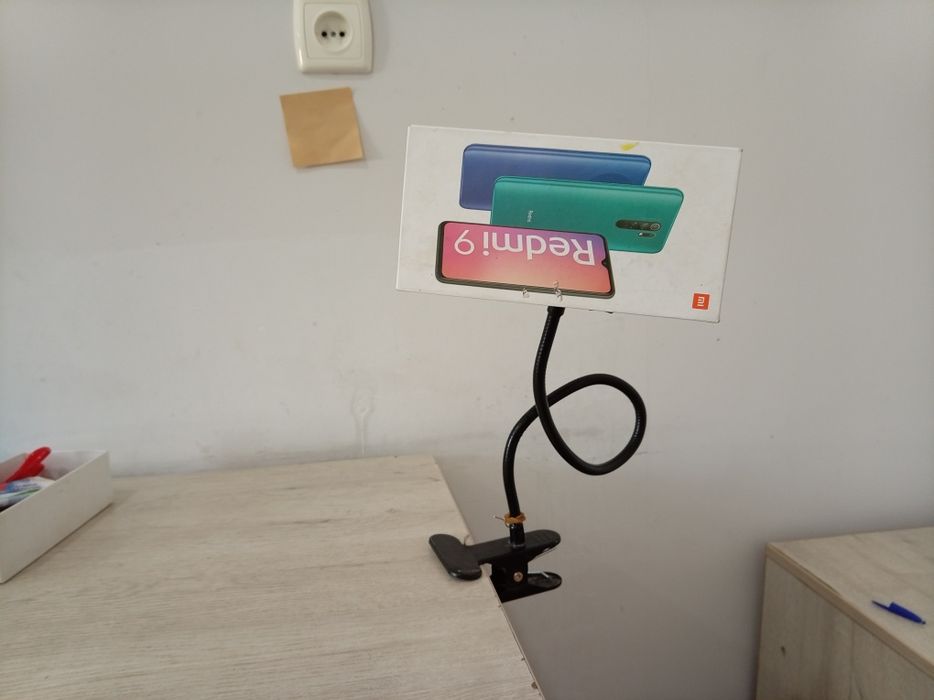 Telefon tutgich har qanday joyga Moslashadi