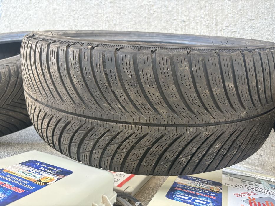 Michelin Alpin 245/45/18