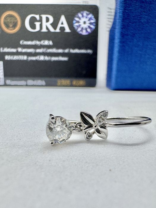 Сребърни обеци с мойсанит (Диамант) 0.5 карата