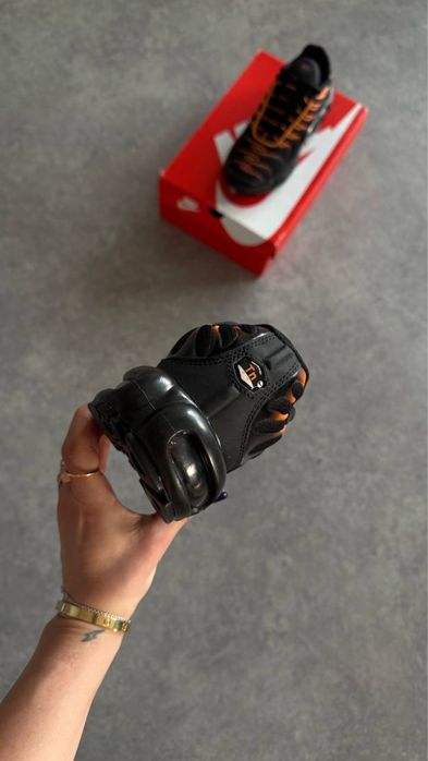 Nike Air Max Plus Tn  ‘Dark Obsidian Orange’