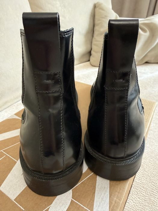 Продам мужские ботнки челси Zara