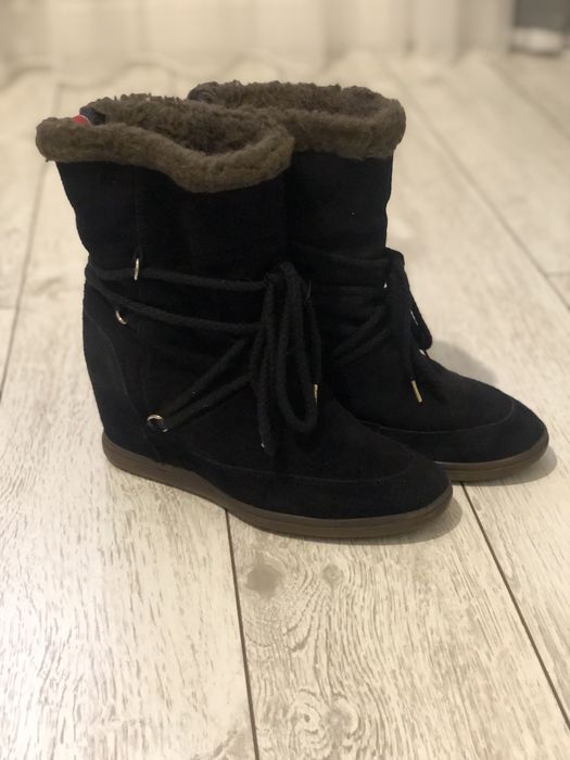 Женские сапожки