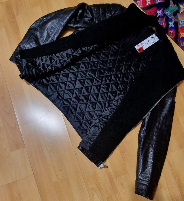 Jacheta matlasata Zara sezonul rece,pielececo,insertii blanita