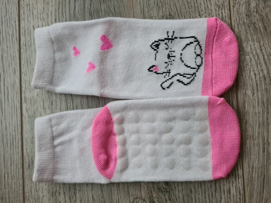 5 perechi sosete cu pisici, NOI, SMYK, antiderapante, 2-3 ani, 22-24