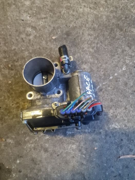Clapeta acceleratie,kit Ambreaj Mitsubishi Space star motor 1,2 benzin