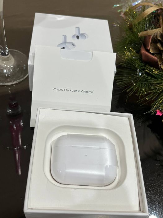 iPhone. Наушники AirPods Pro 2