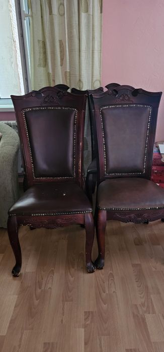 Продам  стулья деревянные