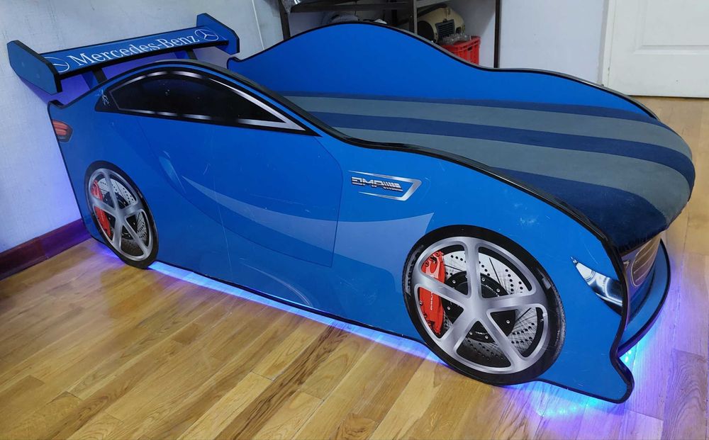 Продаётся кровать-машина Mercedes Мерседес с подсветкой идеальное сост