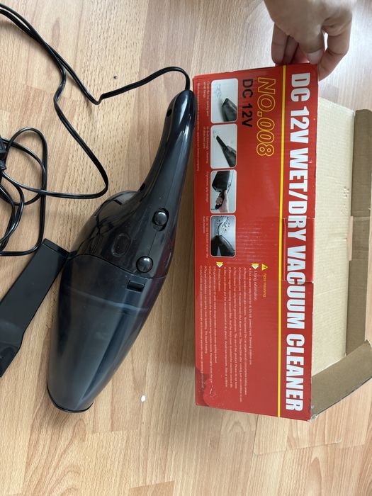 Автомобильный пылесос