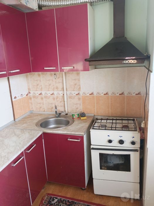 Yakkasaroy tumani Boshliq Mahallasida uy ijaraga beriladi 1*2/5/5