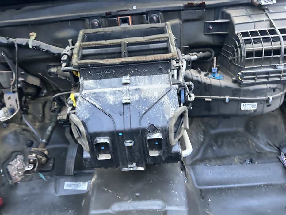 Carcasă aerotermă completă Ford Ranger Wildtrak 2017 volan stânga