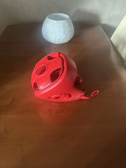 Боксерский шлем Wesing