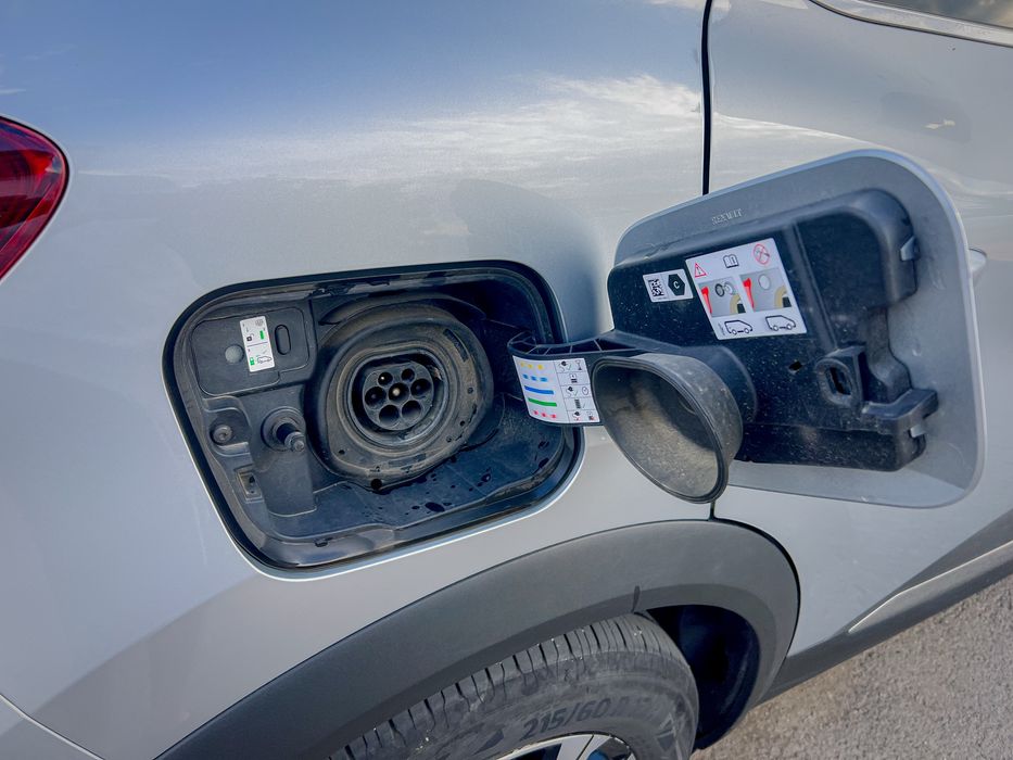 Renault Captur E-Tech Plug-in Hybrid 2024