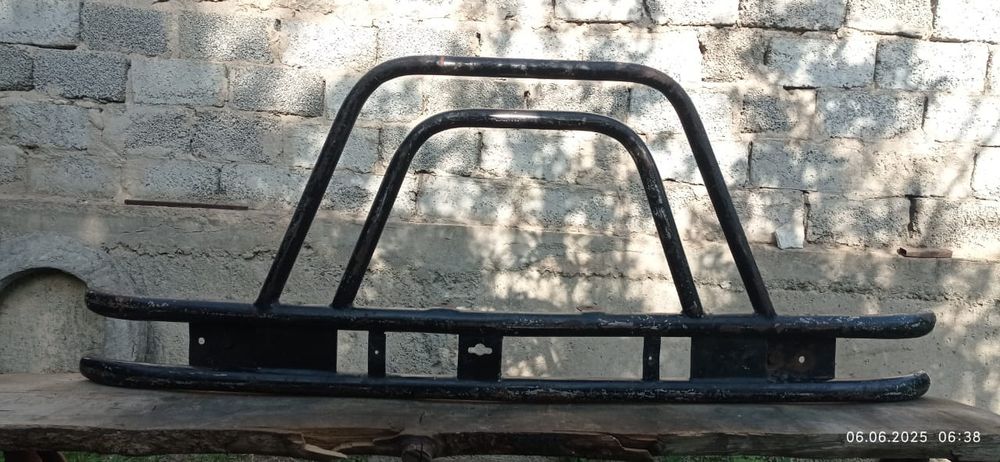 Запчасти на УАЗ .