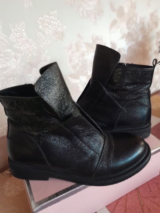 Обувь женская ботинки