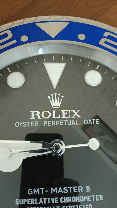 Продам настенные часы Ролекс