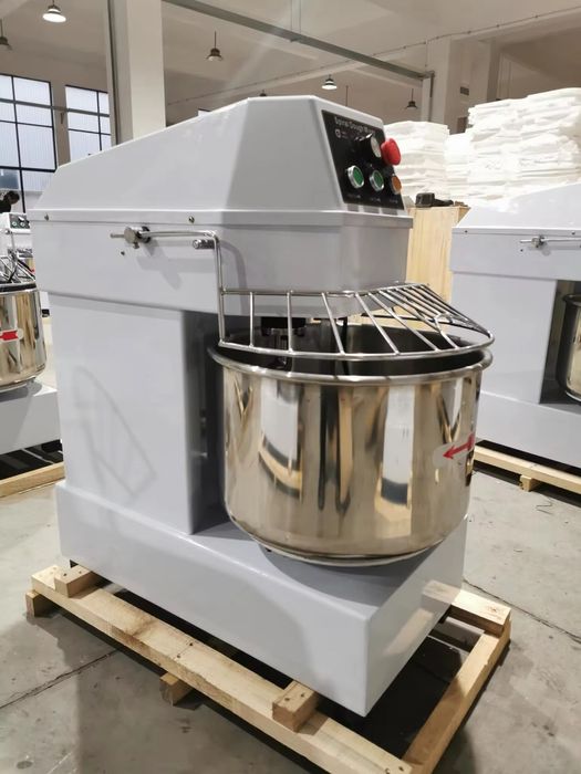 Тестомес спиральный 20 л Тестомешалка . Тестомес